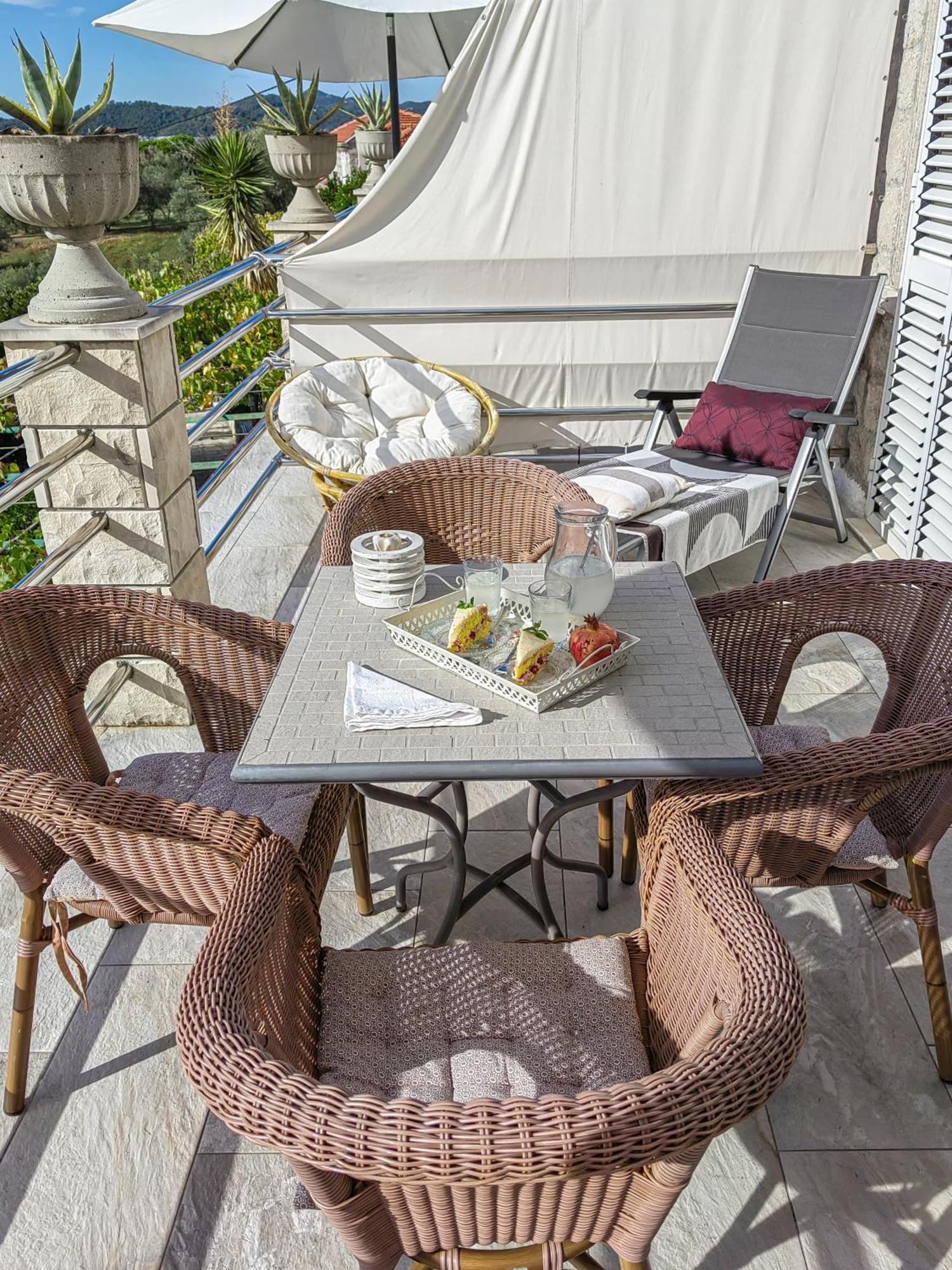 Apartment Beti Lopud Ngoại thất bức ảnh
